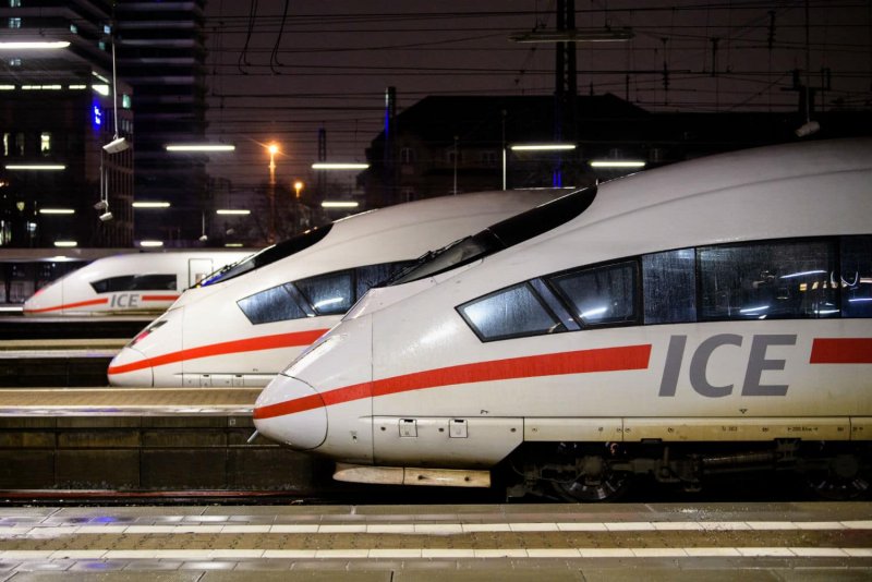 Железная дорога Германии (Deutsche Bahn)