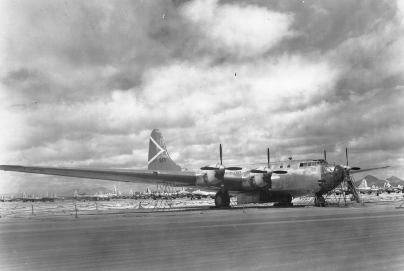 Опытный Дальний бомбардировщик Douglas XB-19