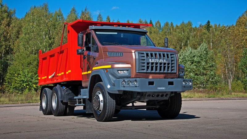 Самосвал Урал 73945