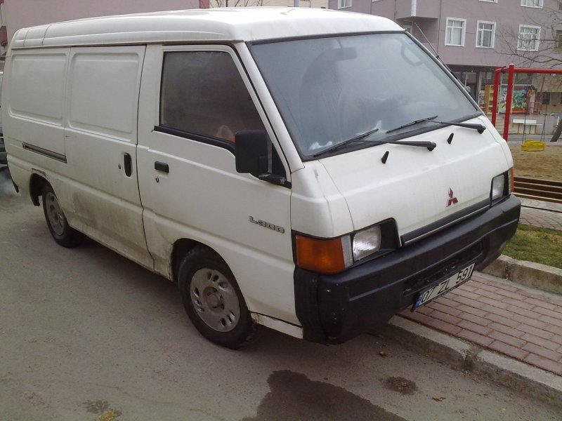 Л-300 Мицубиси 1998