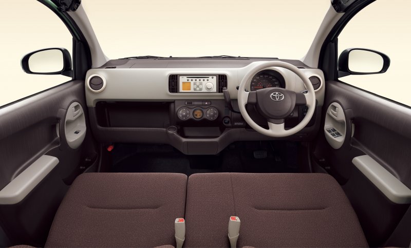 Toyota passo 2013 салон