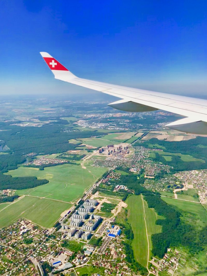 Swiss самолет