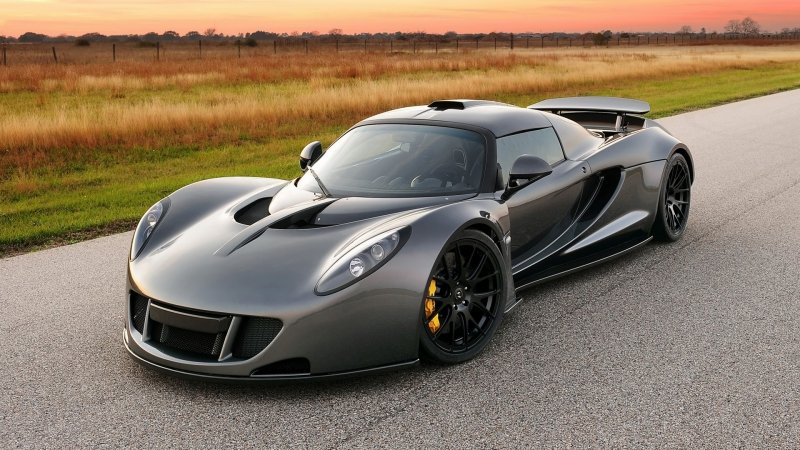 Машина Hennessey Venom gt