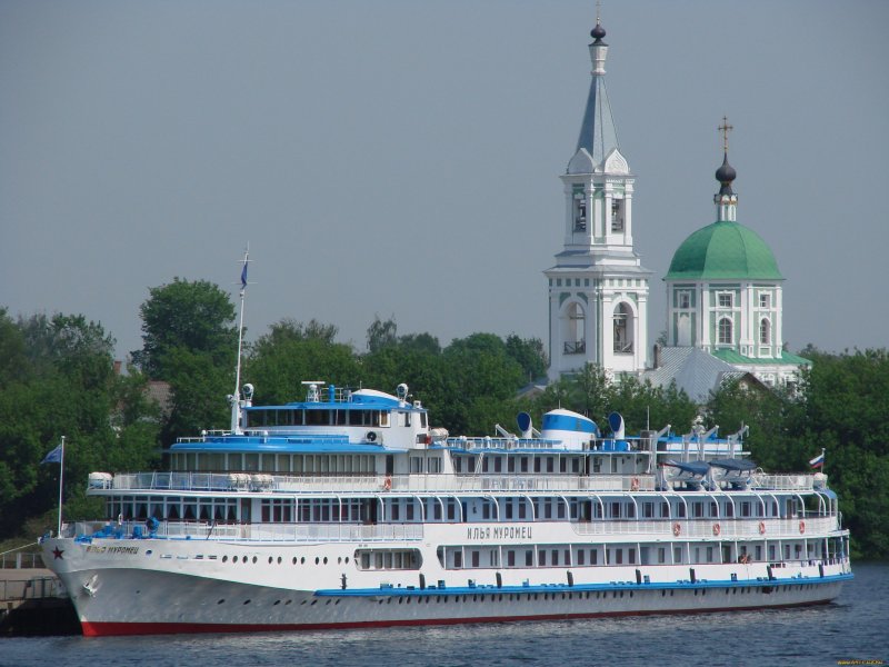 Теплоход Волга Волга
