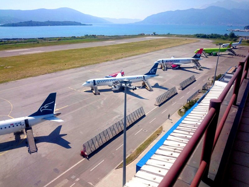 Схема самолетов Montenegro Airlines