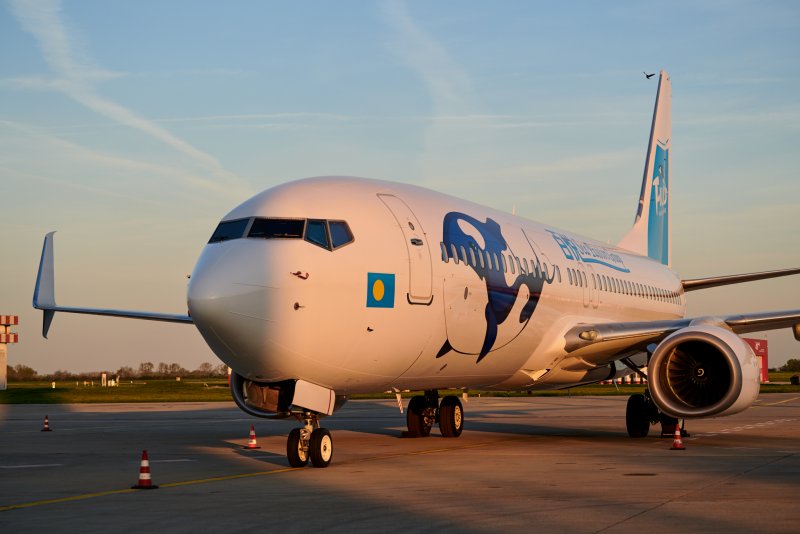 Боинг б737