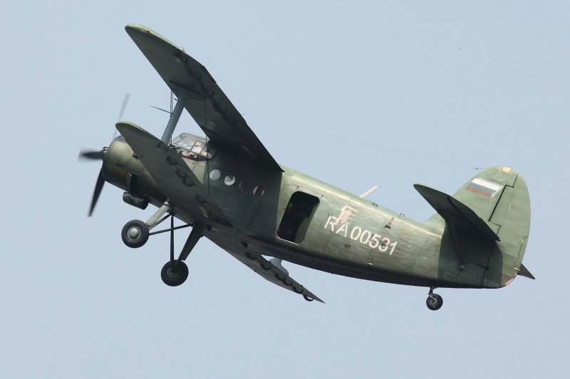 АН-6 самолет