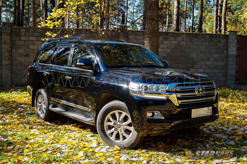 Купить резину премиум класса Toyota Land Cruiser 200 на 20