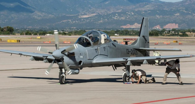 EMB-314 super Tucano Штурмовик-истребитель