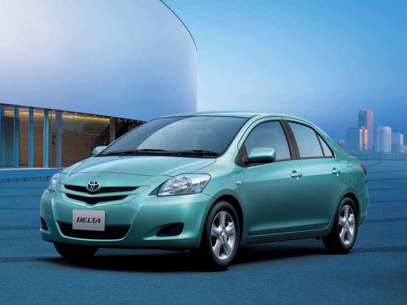 Toyota Belta 2006