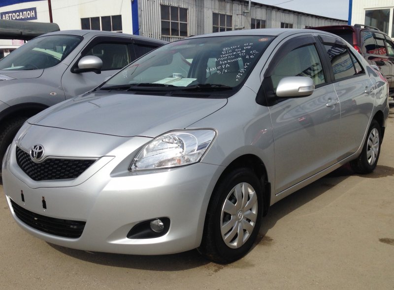 Toyota Belta 2007-2010