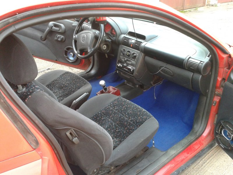 Opel Tigra, 1997 салон
