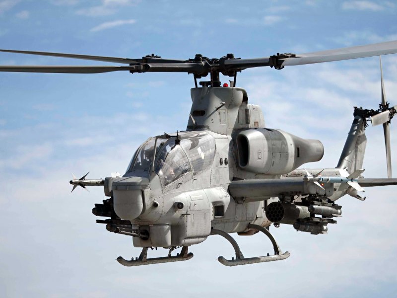 Вертолет Bell "Ah-1 Cobra"