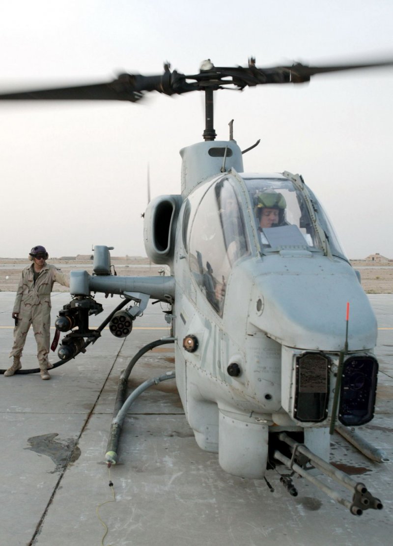 Ah-1w super Cobra