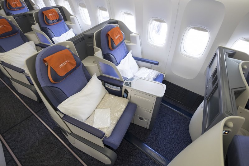 Boeing 777-300er бизнес класс