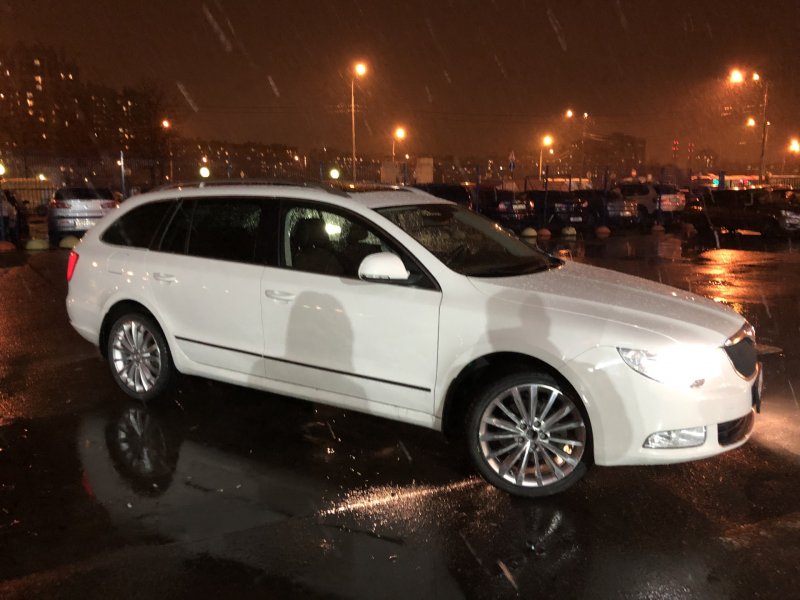 Skoda Superb 2 белый