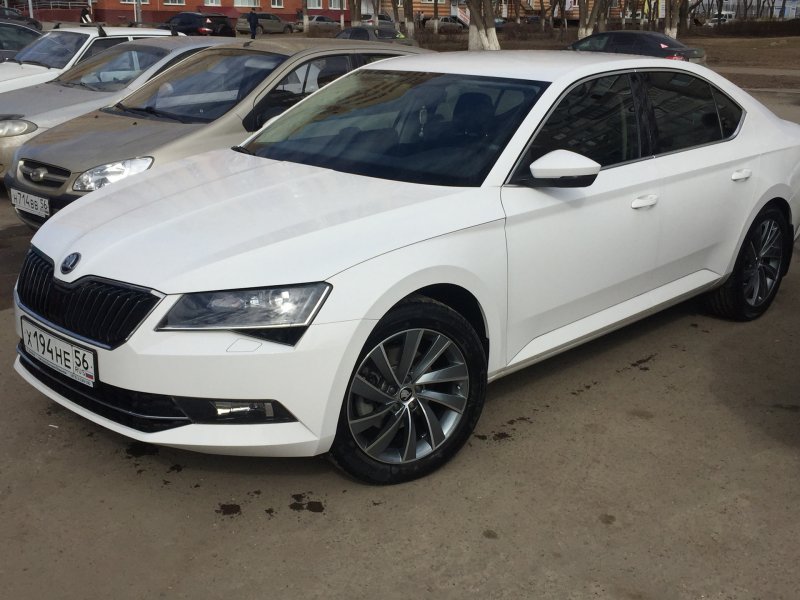 Škoda Superb 2018 на дисках