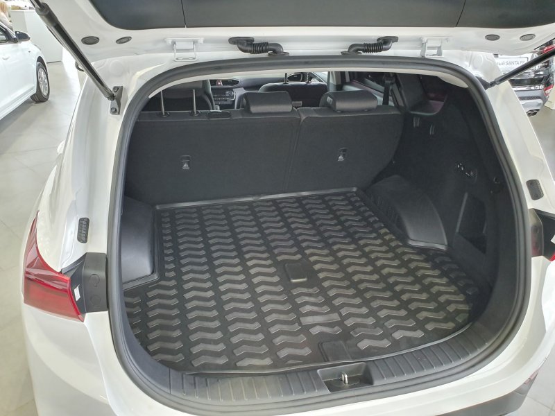 Hyundai Santa Fe 4 багажник