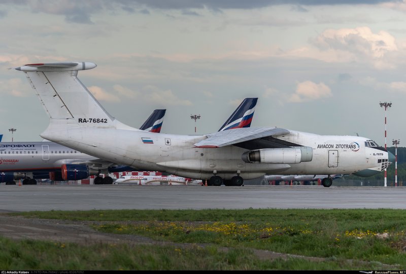 Як 42д Саравиа