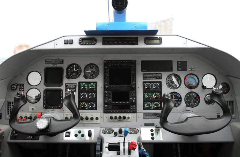 Extra EA-500