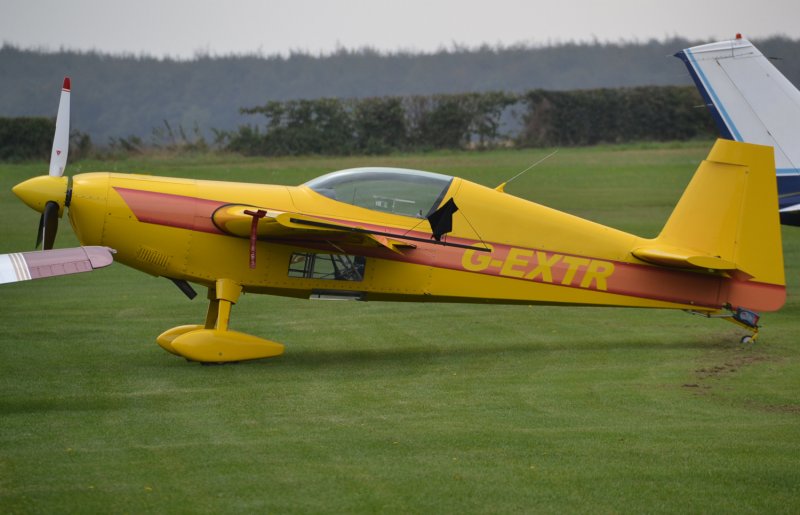 Extra 330sc