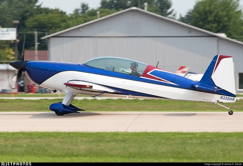 Extra 330sc