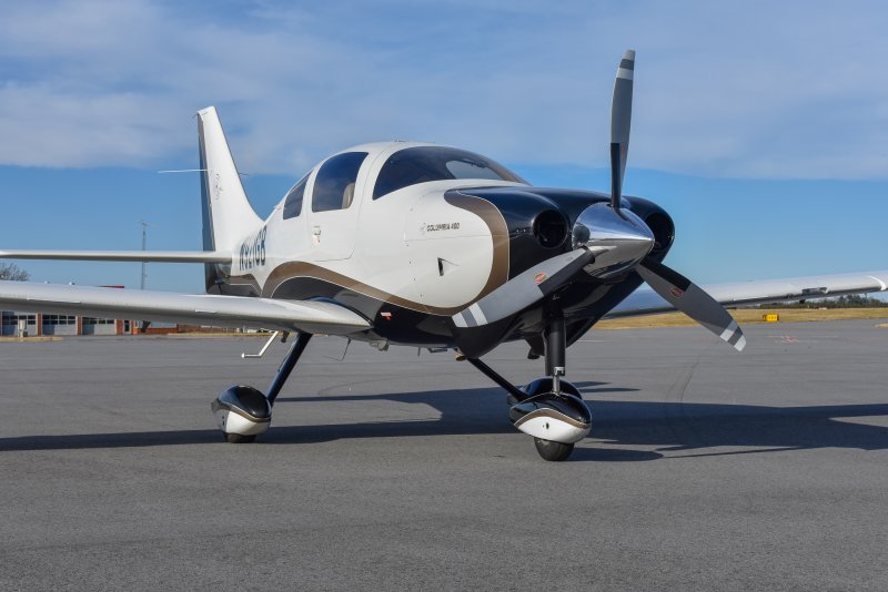 Extra EA-300