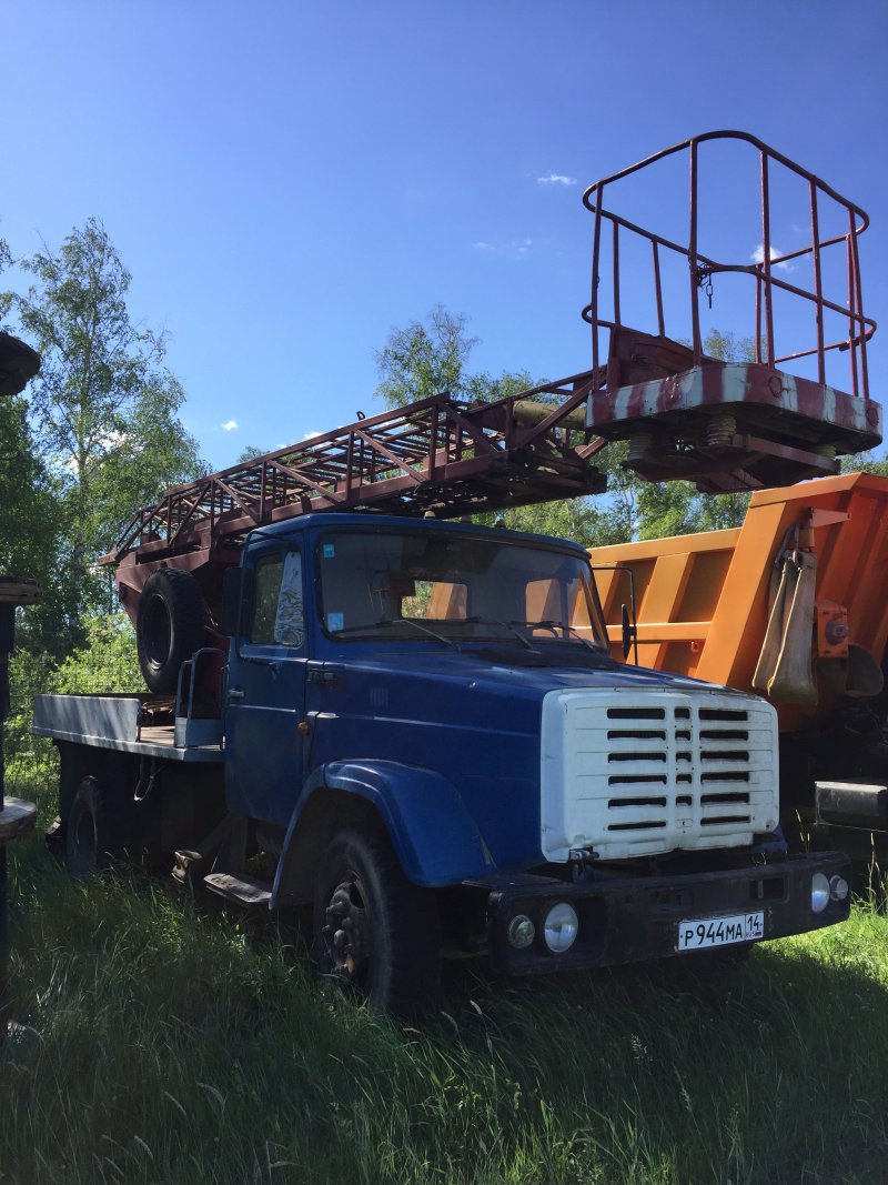 ЗИЛ 130 вышка