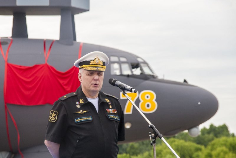 Начальник морской авиации ВМФ РФ генерал-майор Игорь Кожин