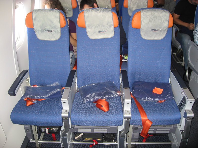 Кресло эконом Боинг-777-300er
