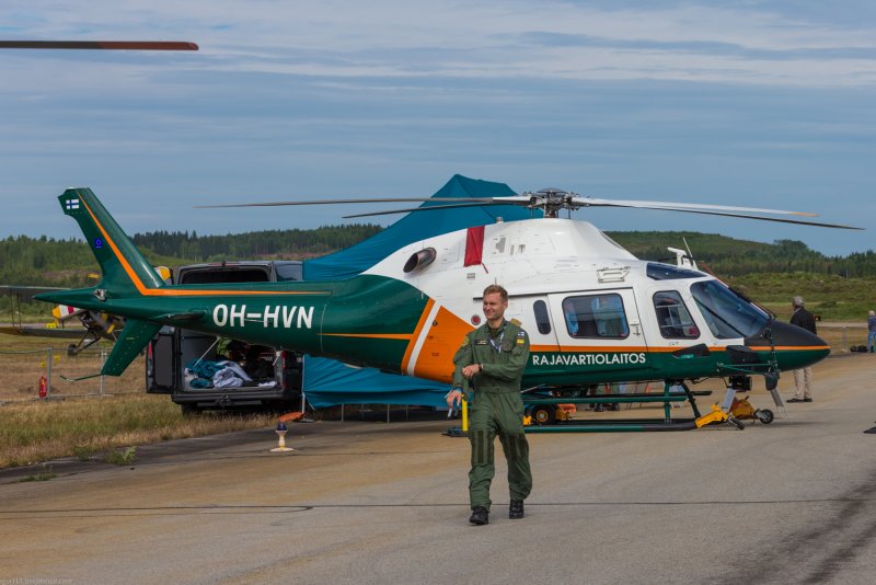 Вертолет Agusta aw119