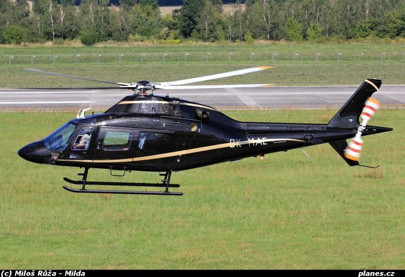 Вертолет Agusta aw119