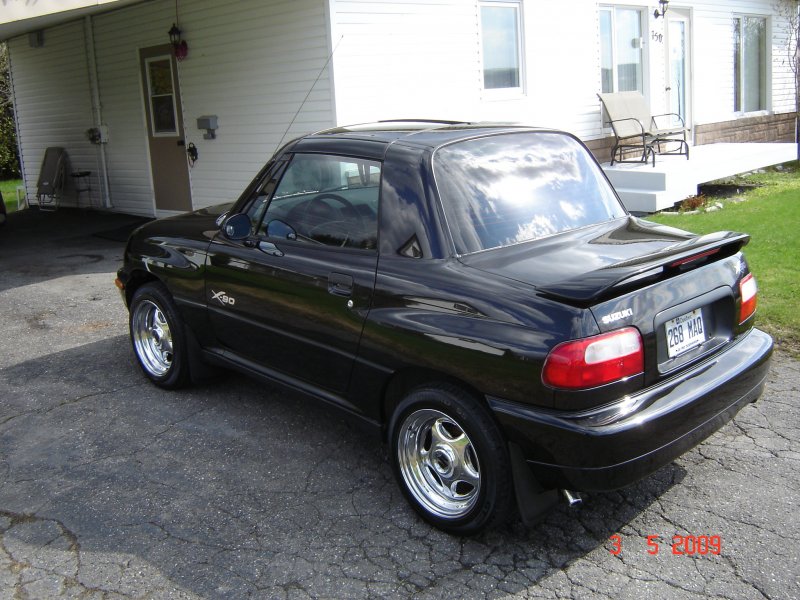 Suzuki x90