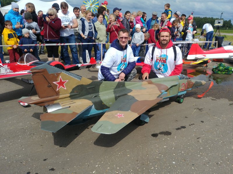 Самая большая авиамодель