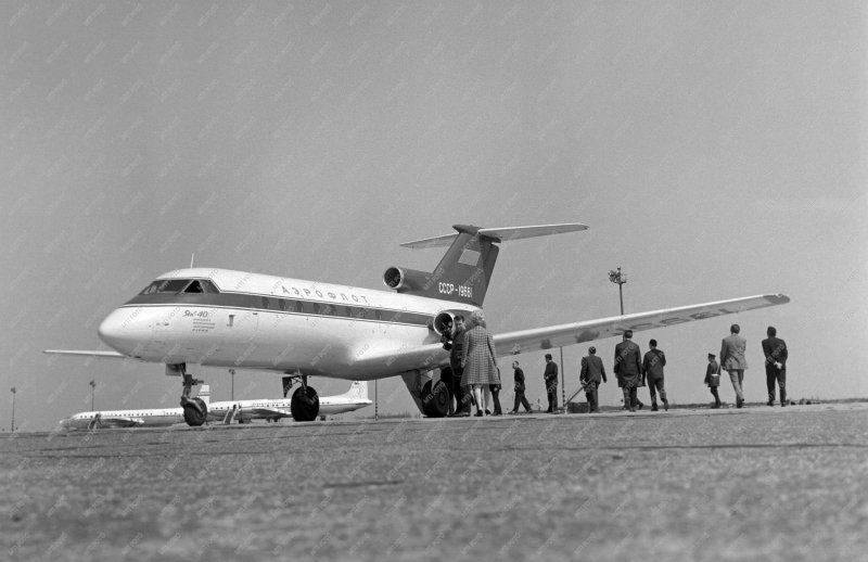 Самолёт АН-2