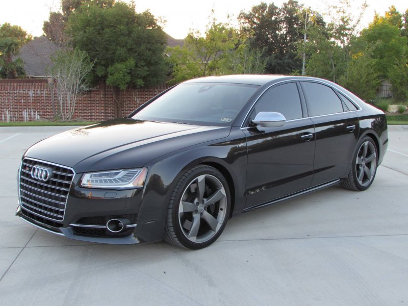 Audi a8 2015