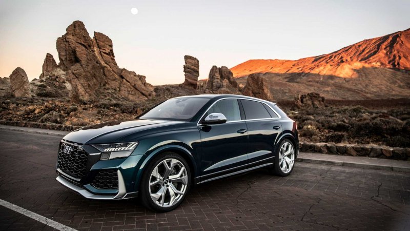Audi q8 2021