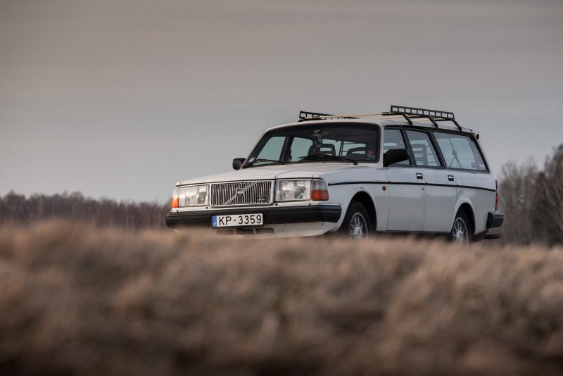 Volvo 245