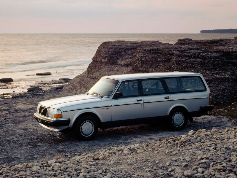 Volvo 240 (245)