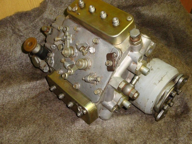 Насос топливный КАМАЗ ручной подкачки язда