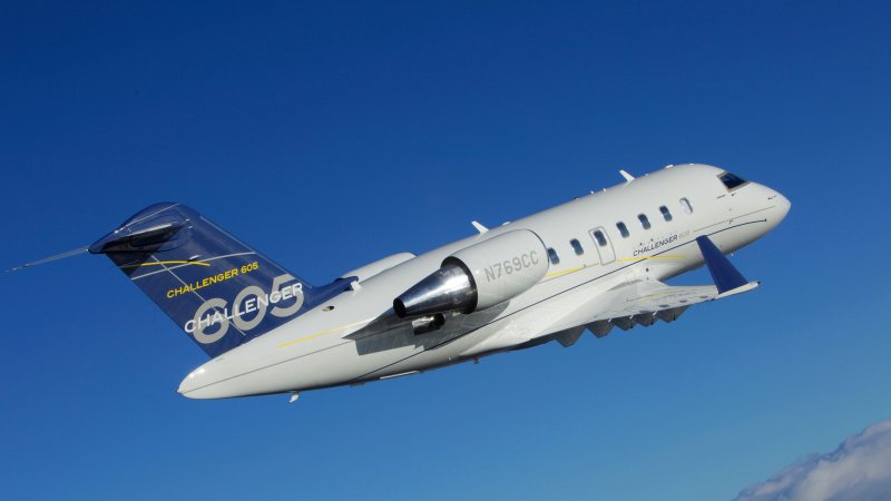 Самолет Бомбардье 605