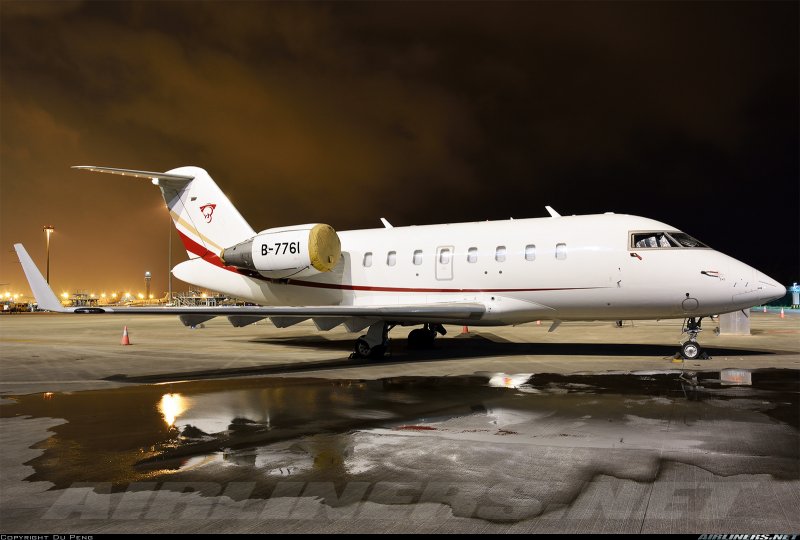 Самолет Бомбардье cl605 Challenger