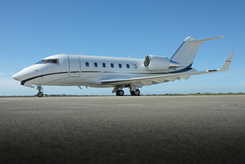 Challenger 605 Vista Jet