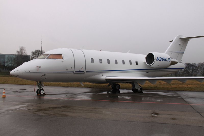 Самолет Challenger cl604/cl605 Challenger