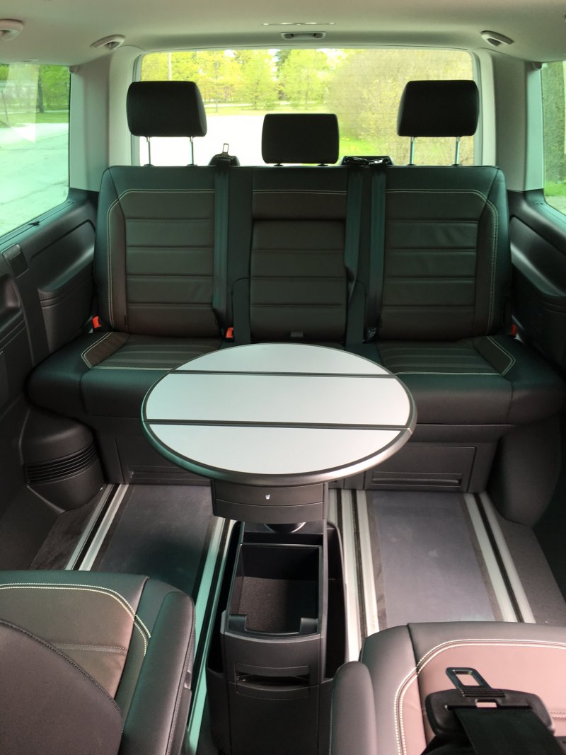 Volkswagen Multivan t6 long салон