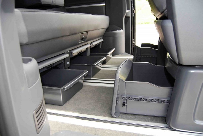 Volkswagen Multivan 6.1 ящички