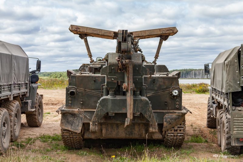 Инженерный танк бат-2