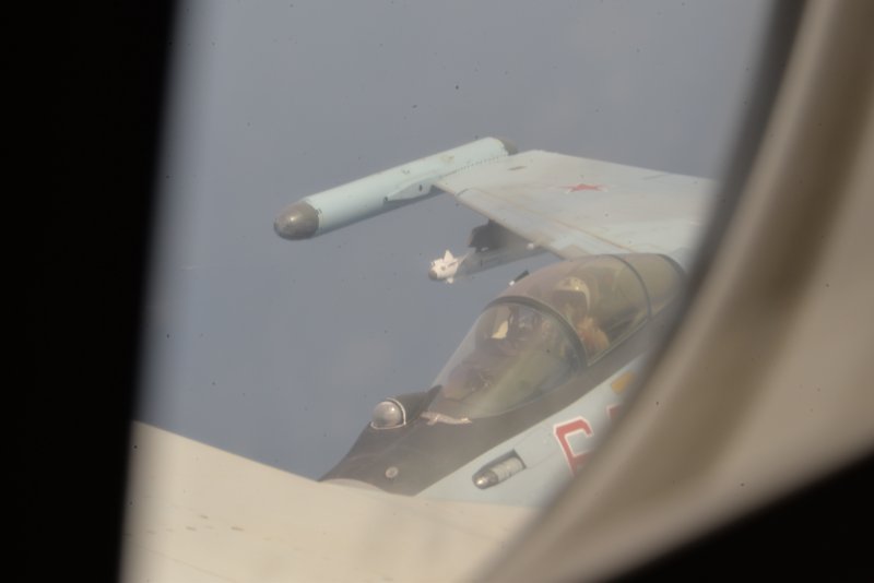 P-8 Посейдон и Су-35с