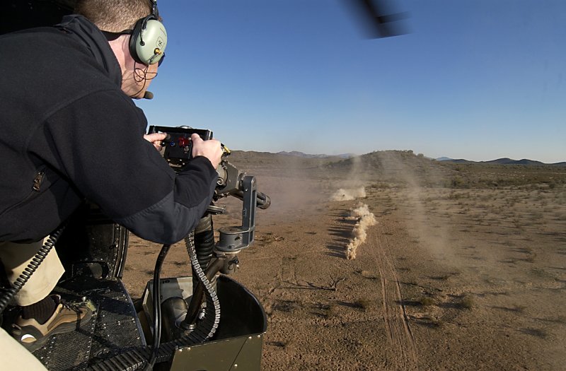 Minigun m134 стрельба