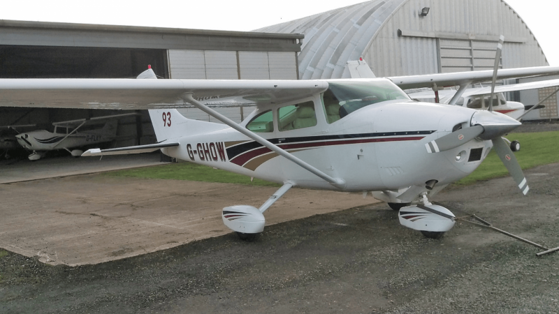 Самолет Cessna 172 салон
